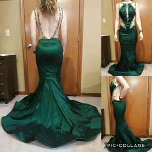 Emerald Green Mermaid Prom Dress Size 6
